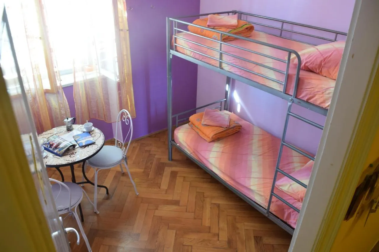 Old Town Hostel Split