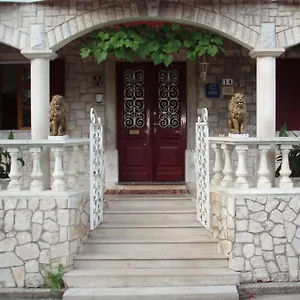 And Deskovic , Mošćenička Draga Kroatien