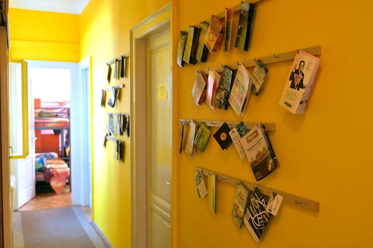 Old Town Hostel Split